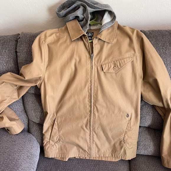 Volcom size large jacket - Picture 1 of 1